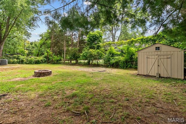 102 Gale Drive, Fairview Heights, IL 62208