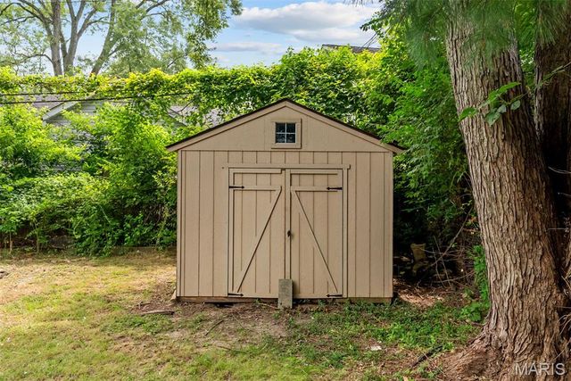 102 Gale Drive, Fairview Heights, IL 62208