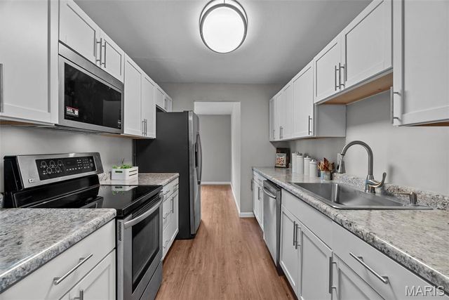 102 Gale Drive, Fairview Heights, IL 62208