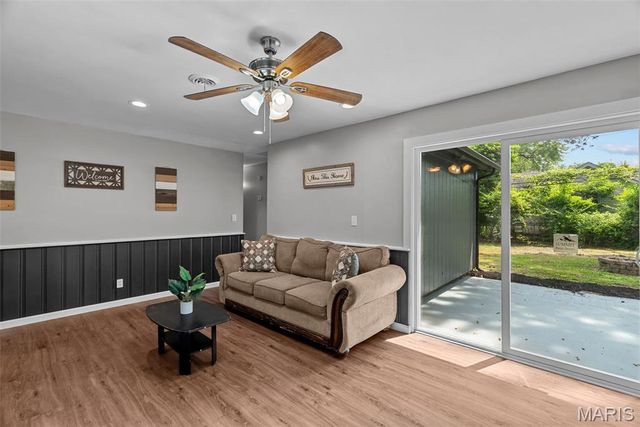 102 Gale Drive, Fairview Heights, IL 62208