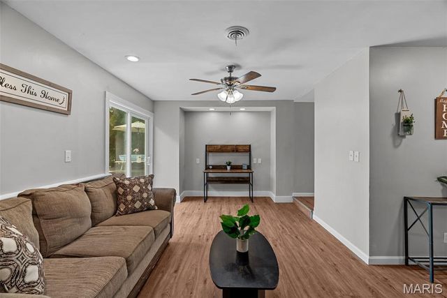 102 Gale Drive, Fairview Heights, IL 62208