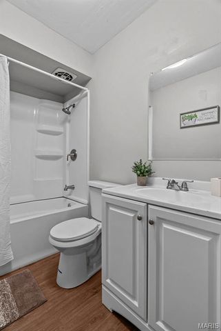 102 Gale Drive, Fairview Heights, IL 62208