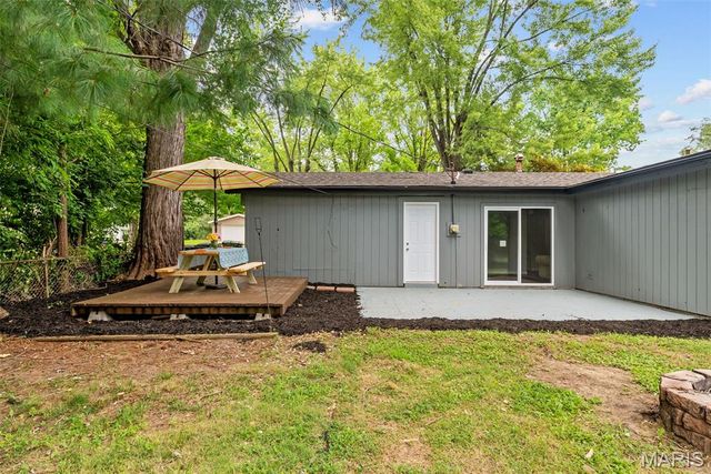 102 Gale Drive, Fairview Heights, IL 62208