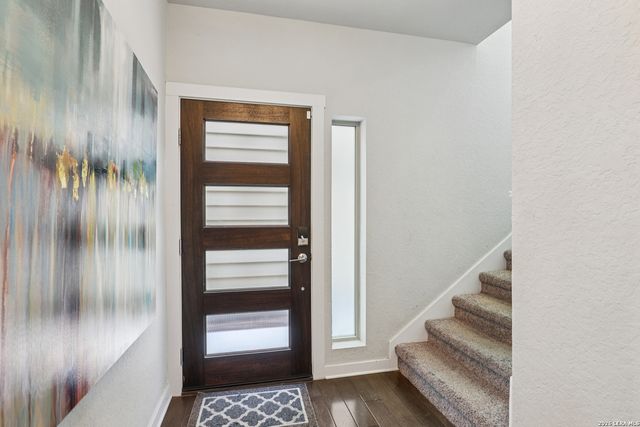 2009 McCullough, San Antonio, TX 78212