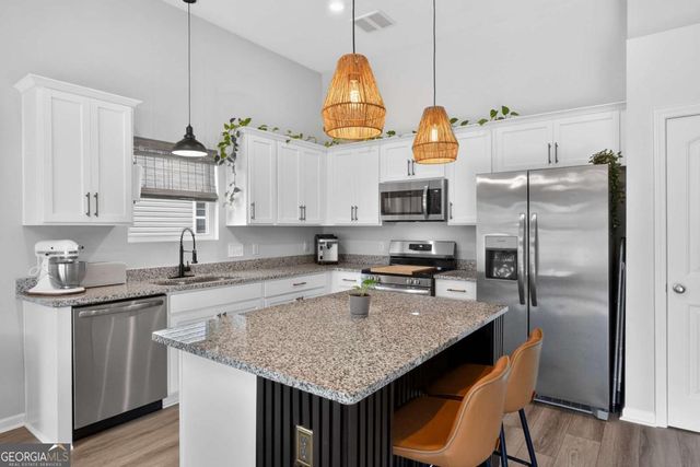 12 Stetson Drive, Savannah, GA 31419