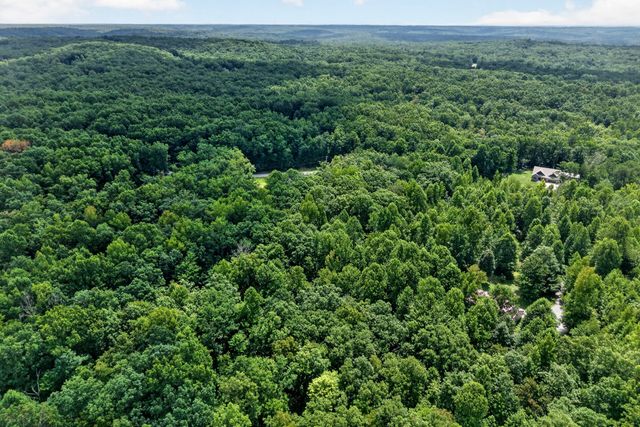 1023 W Laurel Way, Monterey, TN 38574
