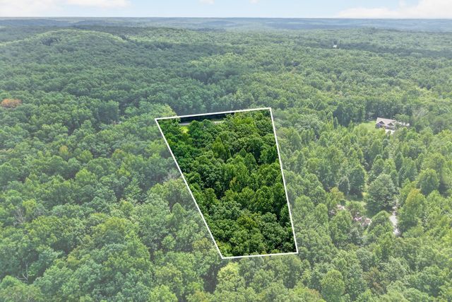 1023 W Laurel Way, Monterey, TN 38574