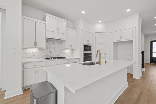 9211 Fury Landing Lane, Tomball, TX 77375