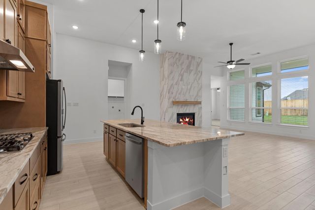 14946 Buffalo Head Street, Mont Belvieu, TX 77523