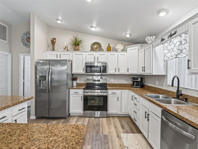 9444 SE 161ST STREET, Summerfield, FL 34491