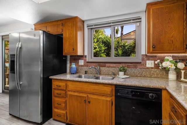 8509 Val Vista Drive, Santee, CA 92071