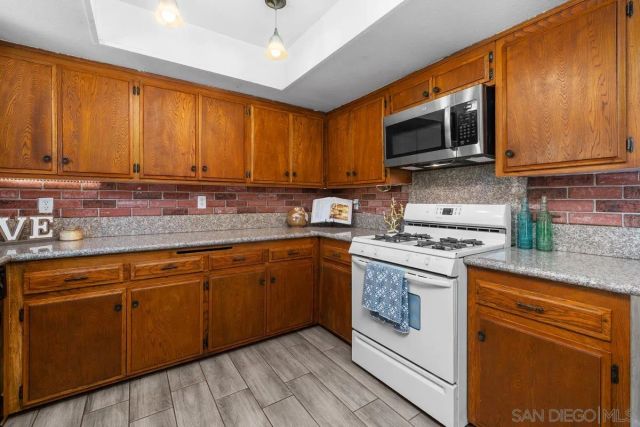 8509 Val Vista Drive, Santee, CA 92071