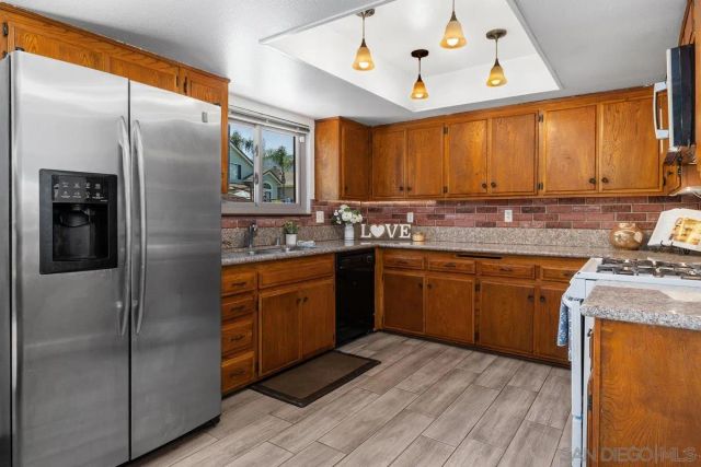 8509 Val Vista Drive, Santee, CA 92071