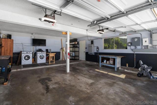 8509 Val Vista Drive, Santee, CA 92071