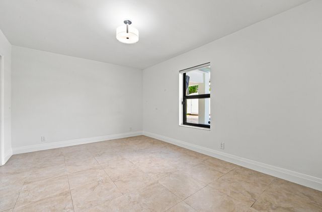 1619 Bayview Drive, Fort Lauderdale, FL 33305