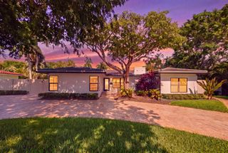1619 Bayview Drive, Fort Lauderdale, FL 33305