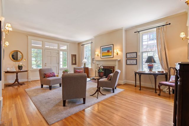 3712 Central Ave, Nashville, TN 37205