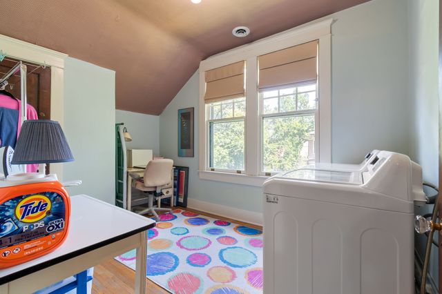 3712 Central Ave, Nashville, TN 37205