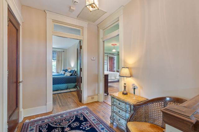 3712 Central Ave, Nashville, TN 37205