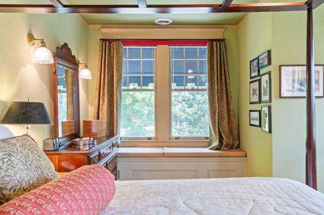 3712 Central Ave, Nashville, TN 37205