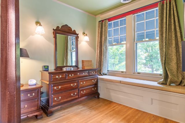 3712 Central Ave, Nashville, TN 37205