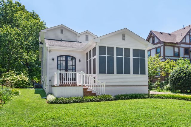 3712 Central Ave, Nashville, TN 37205