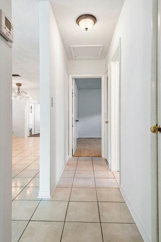 735 NE 34th Court, Oakland Park, FL 33334