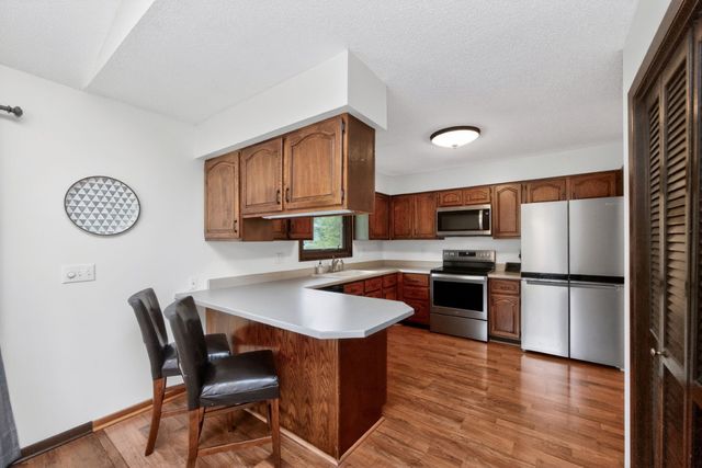 5648 Columbine Drive, Johnston, IA 50131