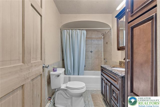 43 East Phillips Street, Coaldale Boro, PA 18218