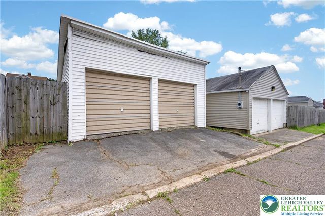 43 East Phillips Street, Coaldale Boro, PA 18218