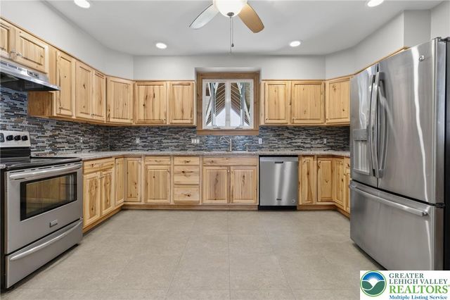 43 East Phillips Street, Coaldale Boro, PA 18218