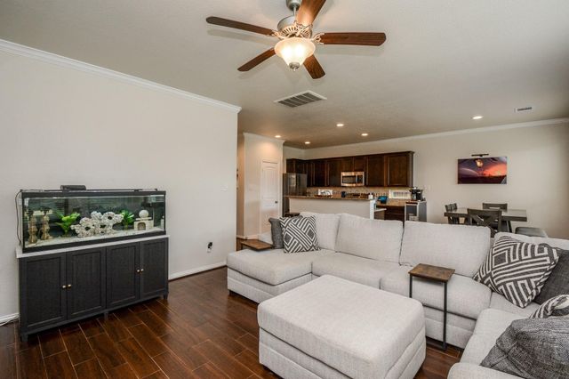 4426 Juniper Bay Lane, Baytown, TX 77521