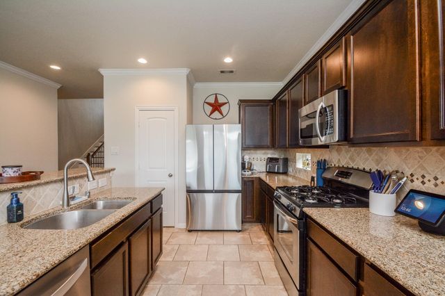 4426 Juniper Bay Lane, Baytown, TX 77521