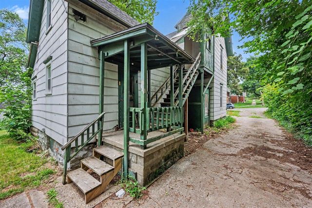 1110 Hotop Avenue, Kalamazoo, MI 49048