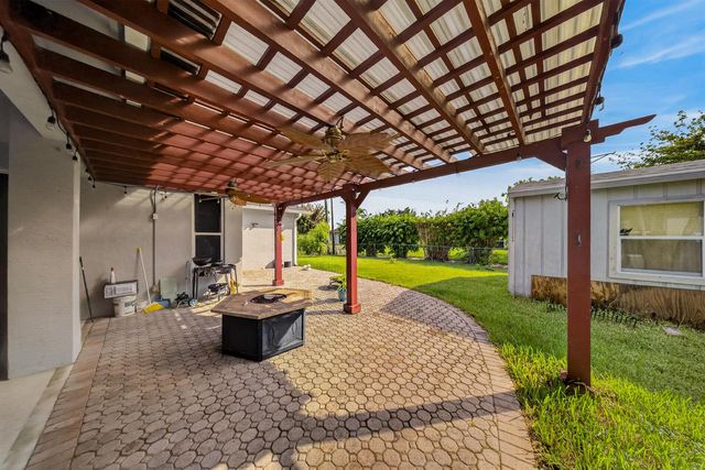1640 SW Burlington Street, Port St. Lucie, FL 34984