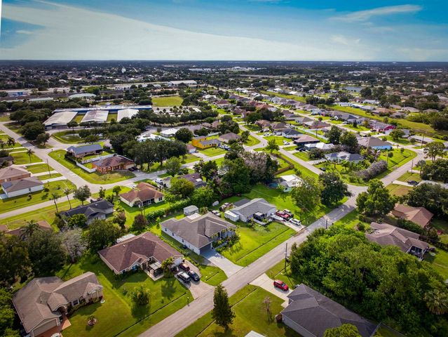 1640 SW Burlington Street, Port St. Lucie, FL 34984