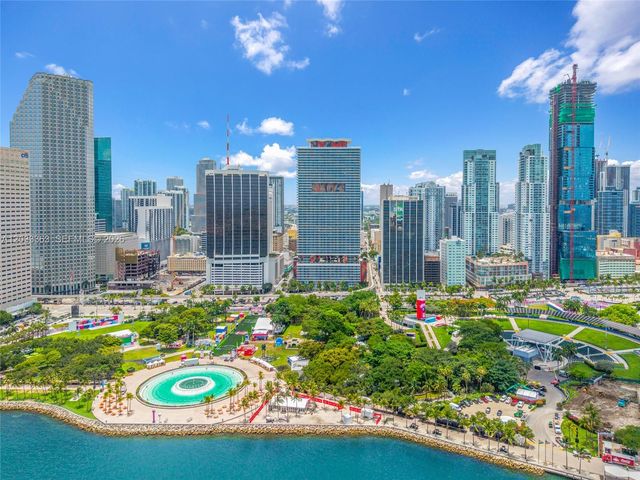 50 Biscayne Blvd 4307, Miami, FL 33132