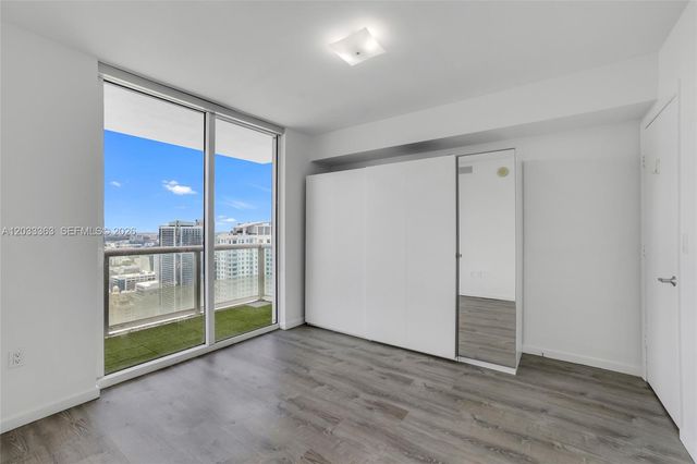 50 Biscayne Blvd 4307, Miami, FL 33132