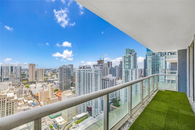 50 Biscayne Blvd 4307, Miami, FL 33132
