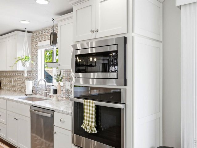 520 Namaqua Rd, Loveland, CO 80537