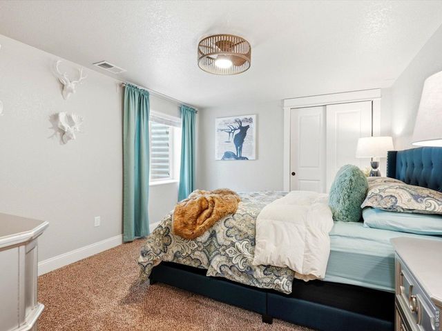 520 Namaqua Rd, Loveland, CO 80537