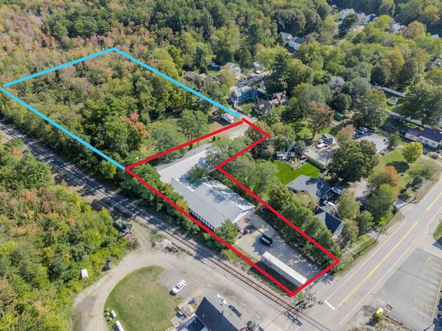 13 Elm Street, Newton, NH 03858