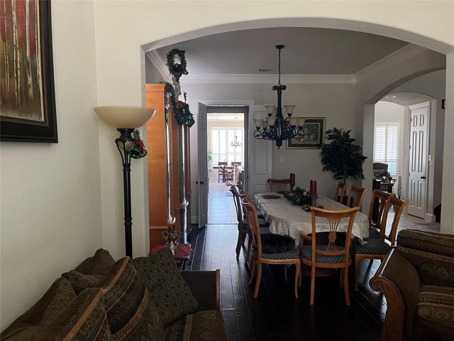 1215 Amherst Avenue, Sugar Land, TX 77479