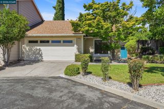 2300 Lake Park Ct, Martinez, CA 94553
