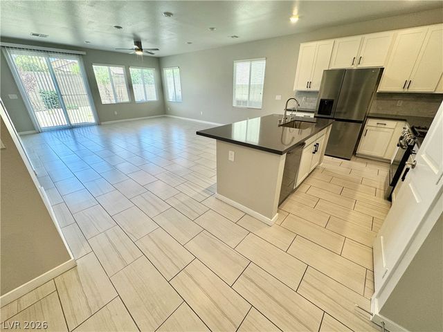 6623 Palmer Crest Street, North Las Vegas, NV 89086