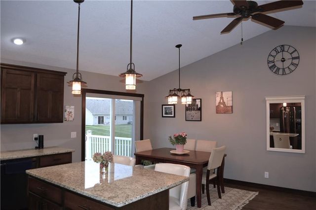 1642 Beaver Way, New Richmond, WI 54017