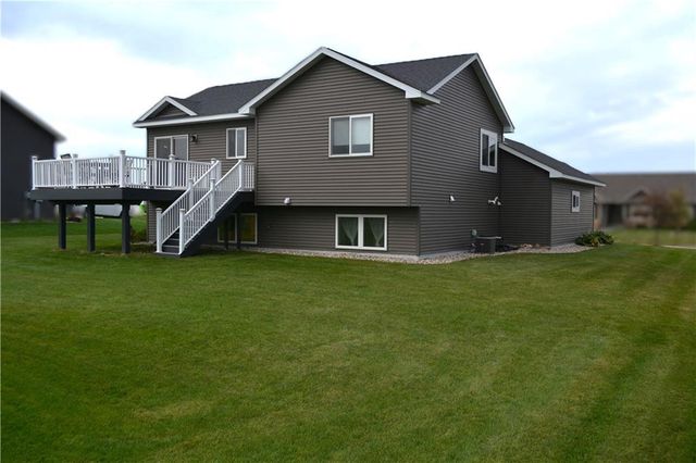 1642 Beaver Way, New Richmond, WI 54017