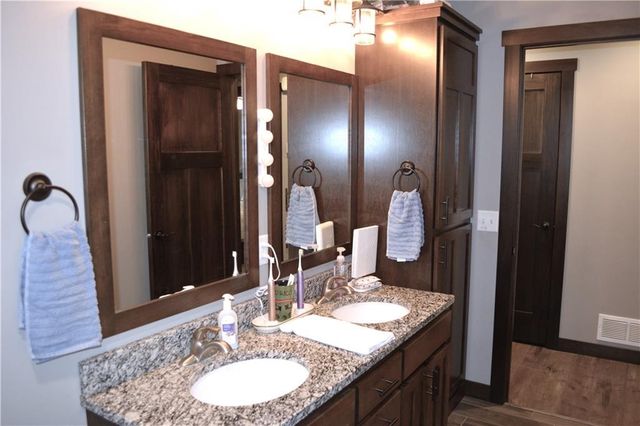 1642 Beaver Way, New Richmond, WI 54017