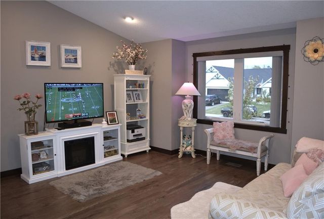 1642 Beaver Way, New Richmond, WI 54017