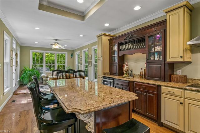 500 Meherrin RN, Yorktown, VA 23693